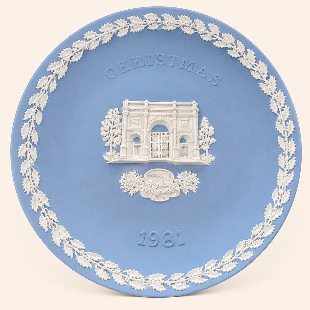 Wedgwood Jasperware Christmas Plate 1981 Marble Arch Box Paperwork
